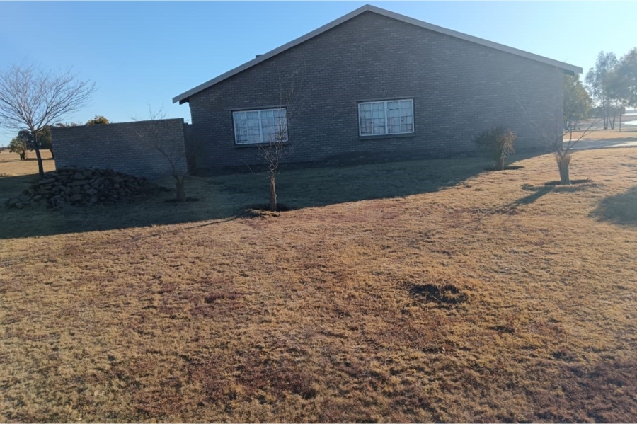 4 Bedroom Property for Sale in Oranjeville Free State